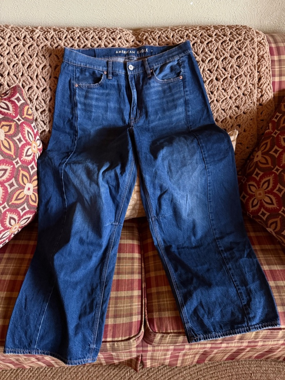 American Eagle Outfitters Women’s Dark Blue Barrel Jeans